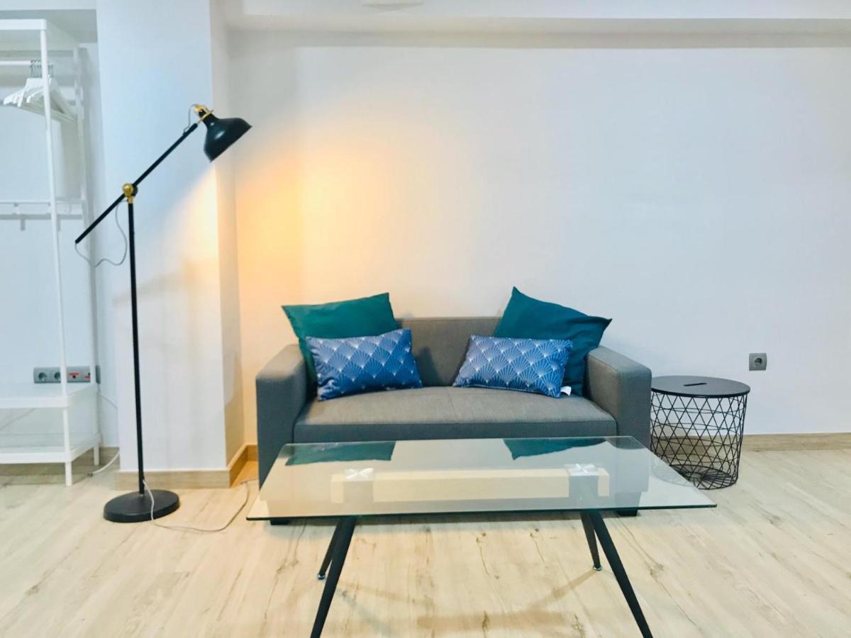 Modern&spacious apartment in Plaza de la Merced Málaga Exterior foto